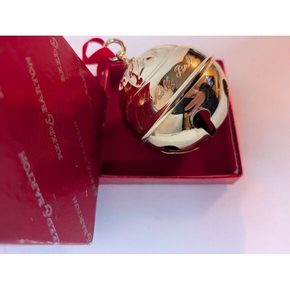 Reed‎ & Barton — 1993 Gold Plate Annual Holiday Christmas Holly Bell Ornament - Picture 3 of 6